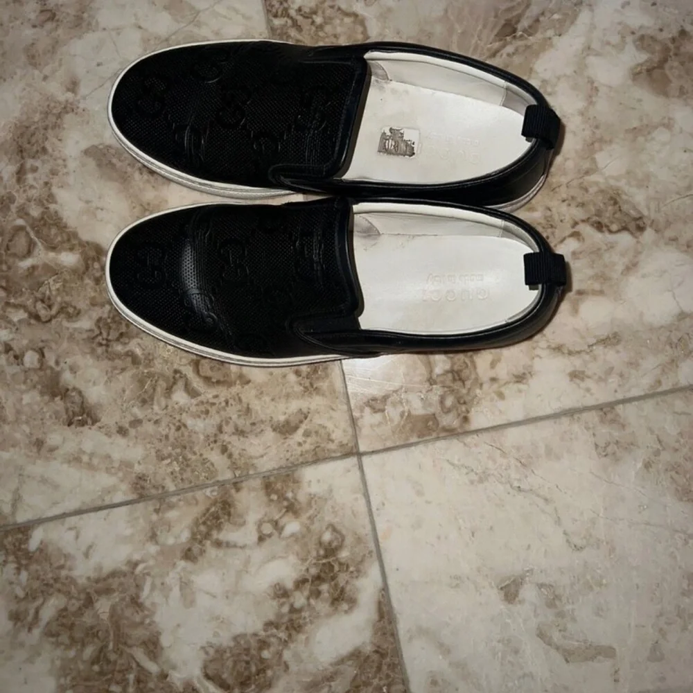 Gucci Black Slip-On Sneakers - Picture 4 of 6